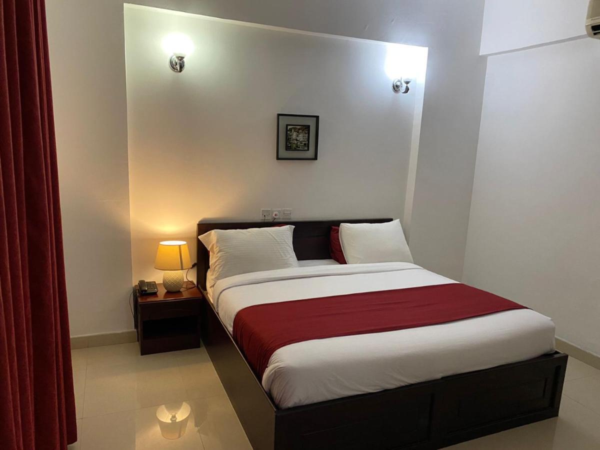 Azaiba Hotel Apartments Маскат Экстерьер фото
