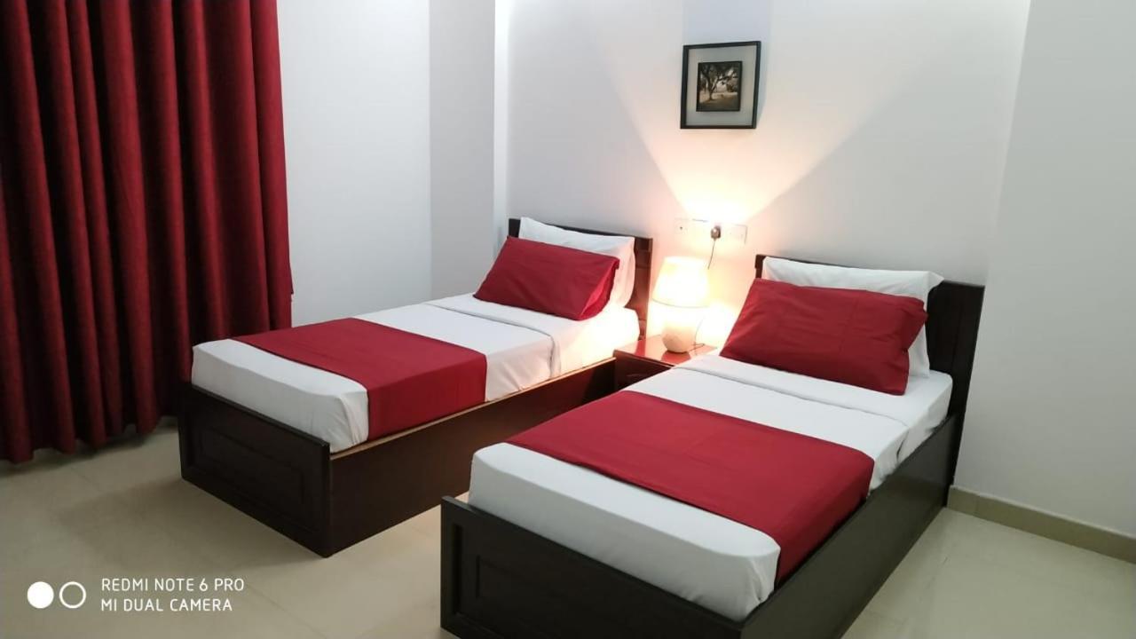 Azaiba Hotel Apartments Маскат Экстерьер фото